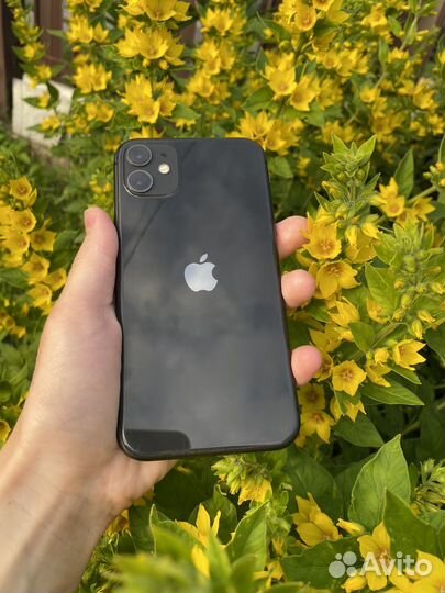 iPhone 11, 64 ГБ