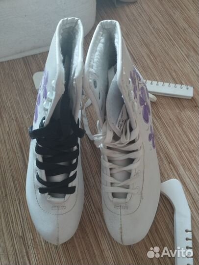 Коньки фигурные