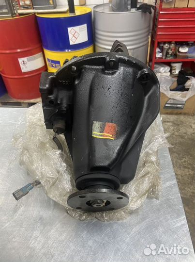 Редуктор задний с блокировкой LC200 41110-60C11