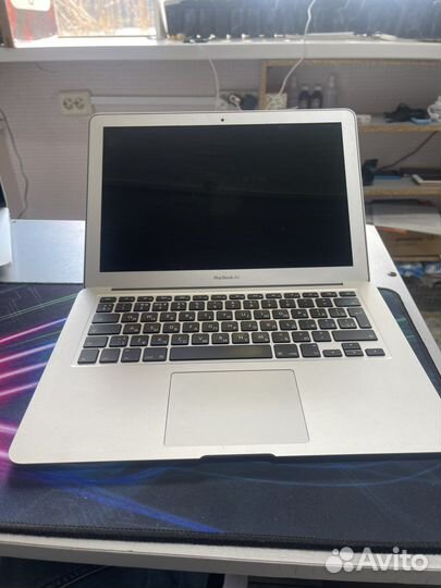 Apple MacBook Air 13.3 17год