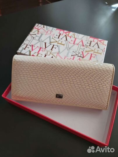 Кошелек женский кожаный новый