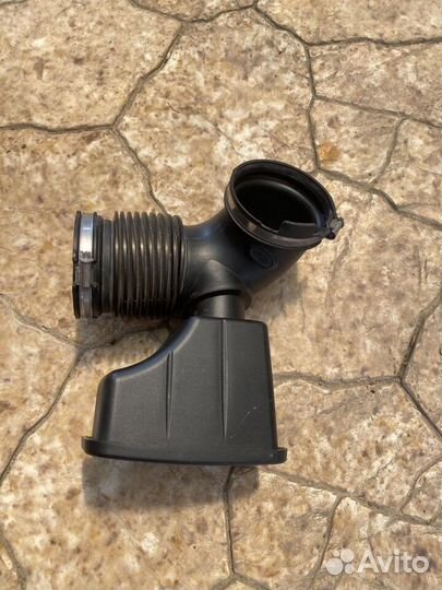 Патрубок воздушного фильтра BMW 5-Series 525I E60