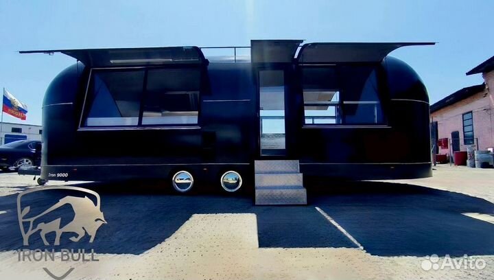 Фудтрак кафе со входом