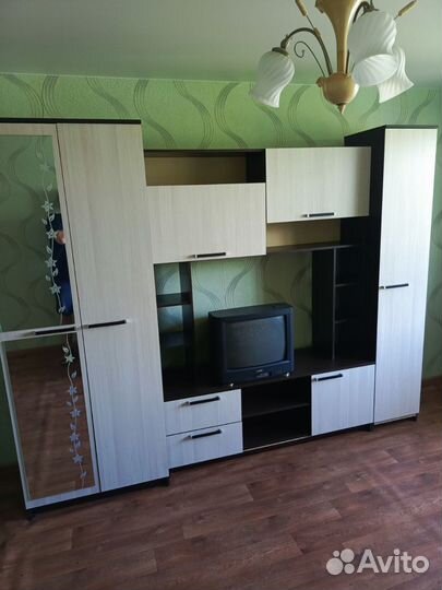 Стенка в гостиную бу