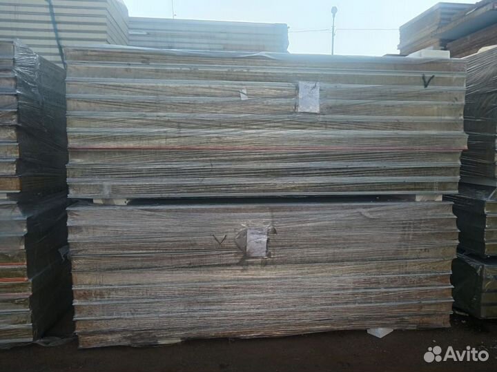 Сэндвич-панели 50000 м2 в наличии
