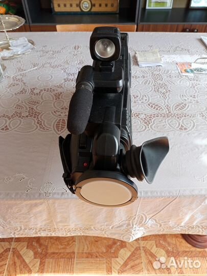 Видеокамера Panasonic М3000