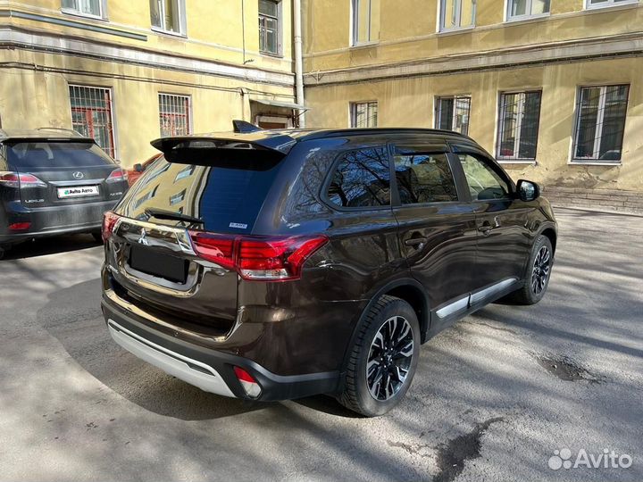 Mitsubishi Outlander 2.0 CVT, 2021, 32 600 км