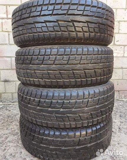 Yokohama Geolandar I/T-S G073 215/60 R17 98V