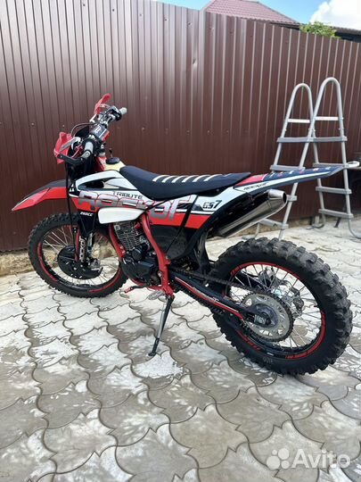 Мотоцикл эндуро rockot GS7