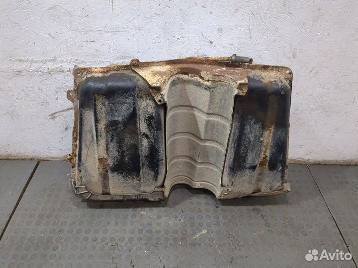 Бак топливный Toyota RAV 4, 1994