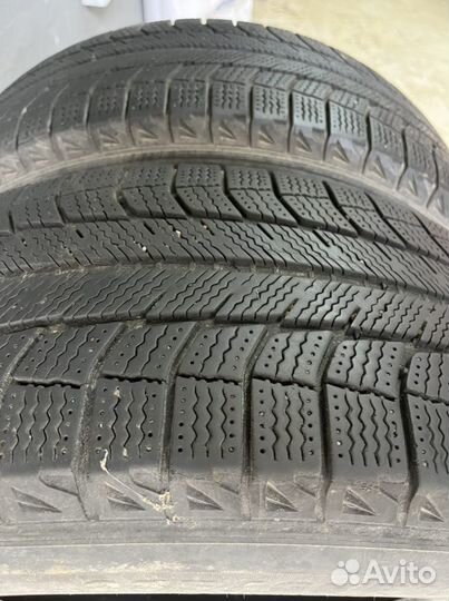 Michelin Latitude X-Ice XI2 235/65 R17