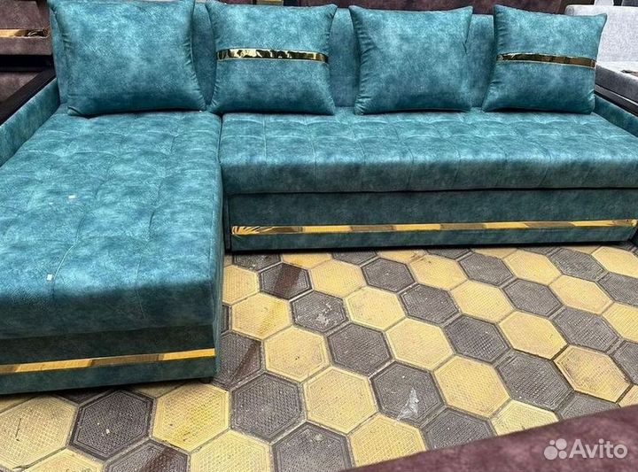 Диван угловой раскладной в наличии