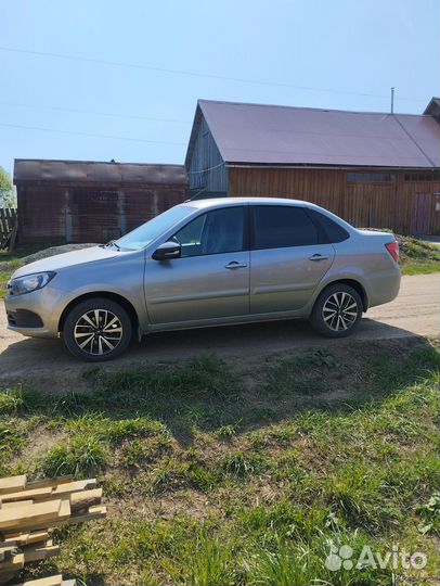 LADA Granta 1.6 МТ, 2022, 100 000 км