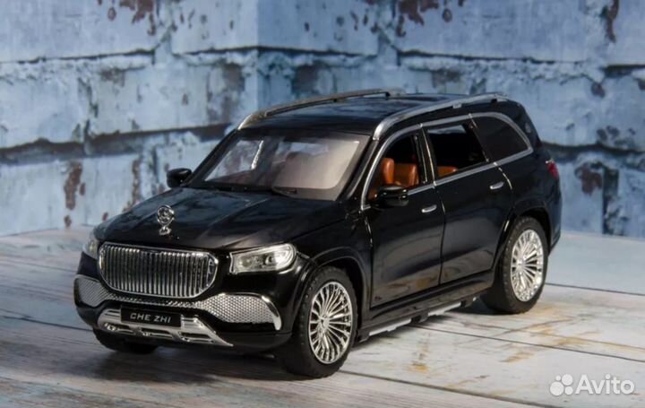 Модель автомобиля Mercedes-Benz GLS Maybach