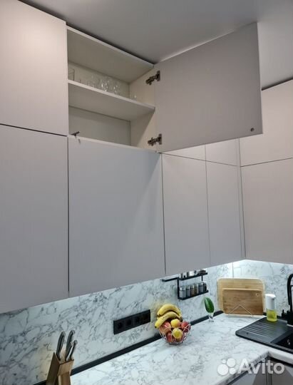 Кухня на заказ от Фабрики