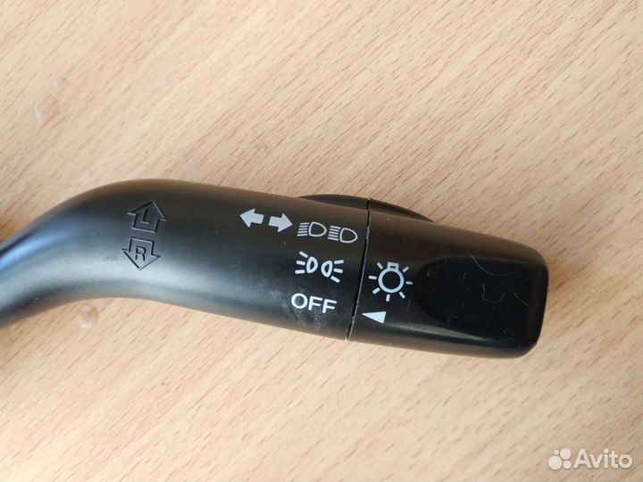 Переключатель света и поворотников Mazda BJ