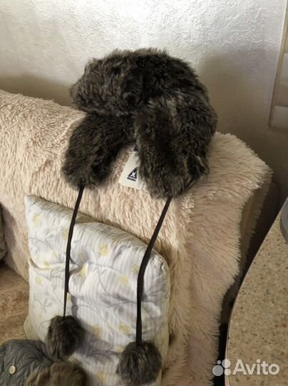 Шапки gaastra новые размер 56