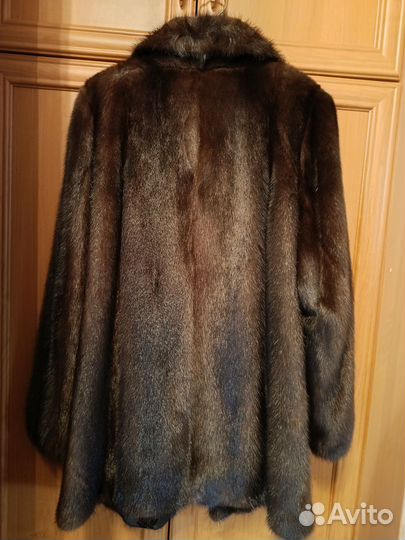 Шуба норка, пластины цельные, размер 50. Торг