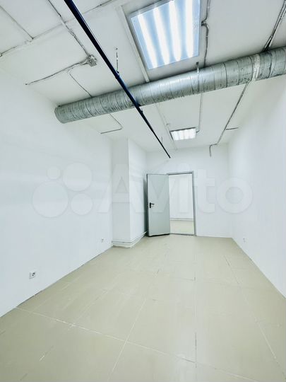 Офис с водой 27м² из двух помещений