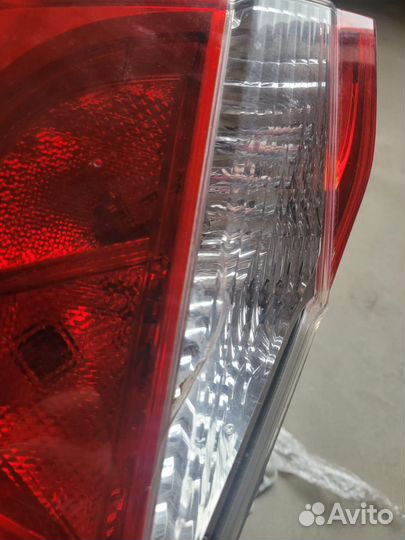 Задний фонарь Тойота камри 50
