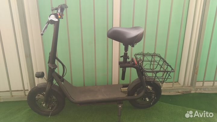 Электросамокат iconBIT взрослый б/у
