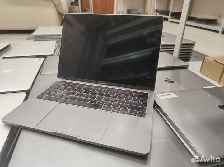 Apple MacBook Pro 13 оптом из США