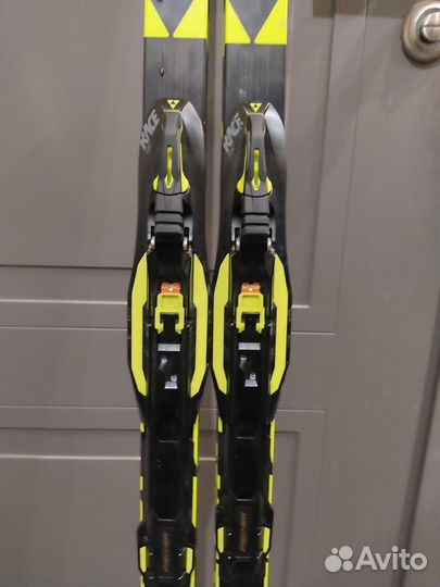 Лыжи беговые Fischer carbonlite skate 171