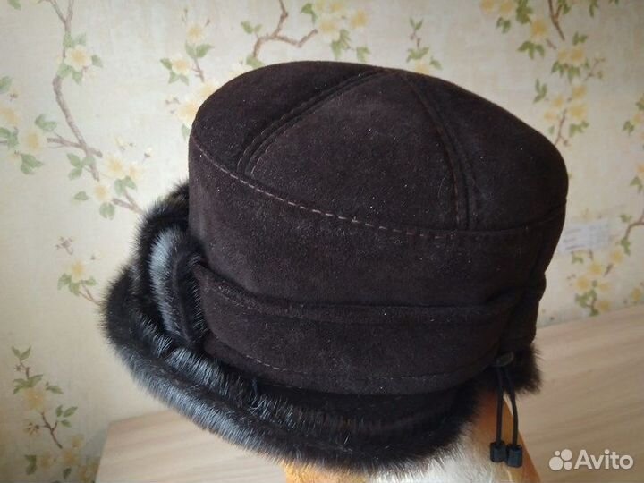 Женские береты кепки из дубленой кожи