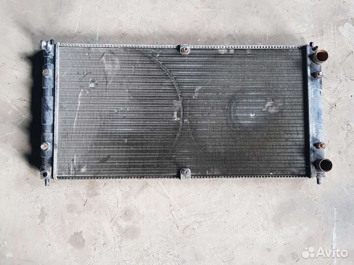 Радиатор охлаждения Chevrolet Niva