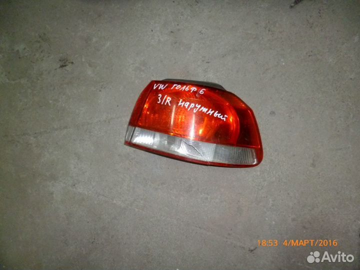 Фонарь задний наружный правый Фольксваген Гольф 6