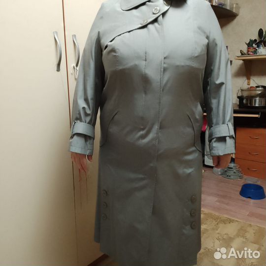 Плащ женский