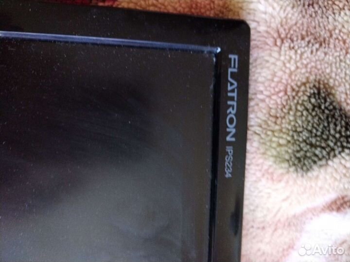 Монитор LG 24 дюйма Full Hd ips