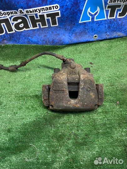 Суппорт тормозной передний правый Mazda 3 BL Z6