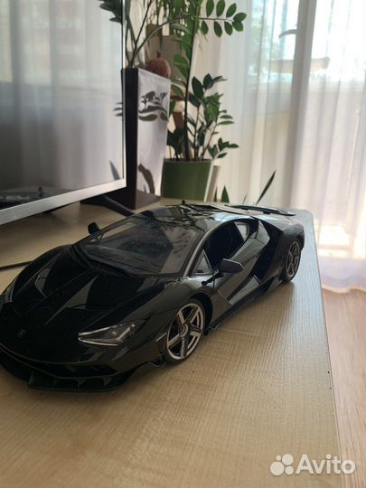 Машинка на радиоуправлении