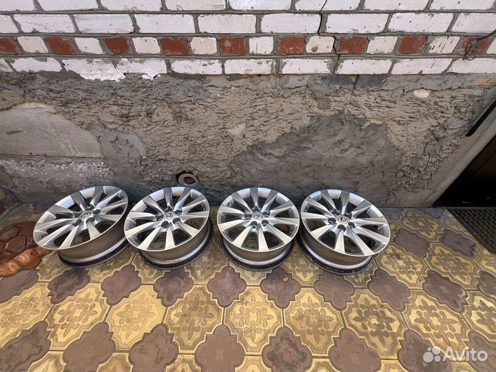 Литые диски lexus rx r18