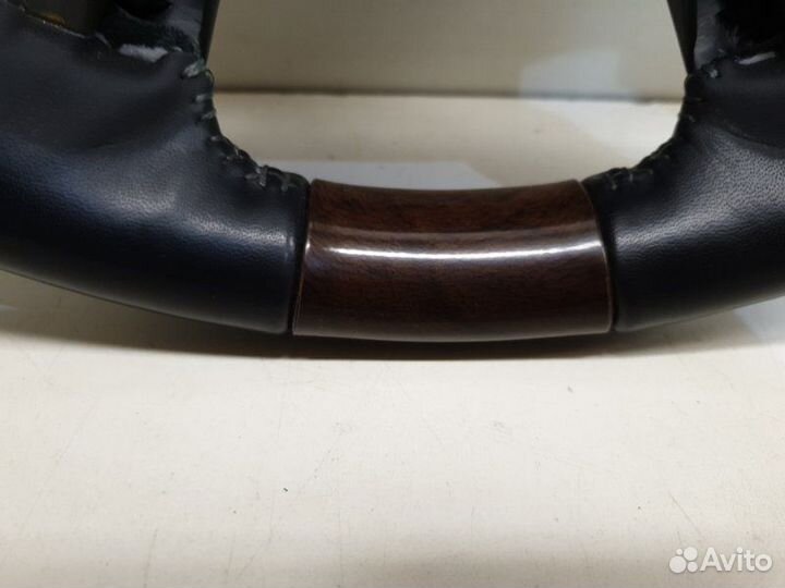 Руль Toyota Land Cruiser 200 2016-2020