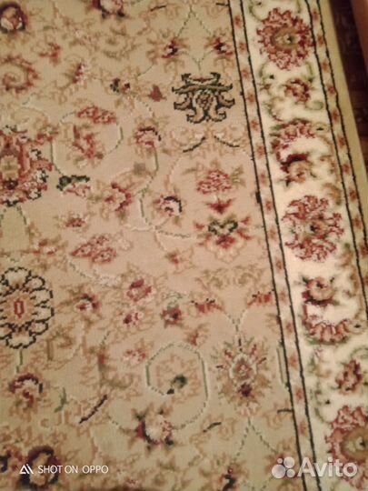 Ковер 2/3,1,9/0,9 в хорошем состоянии