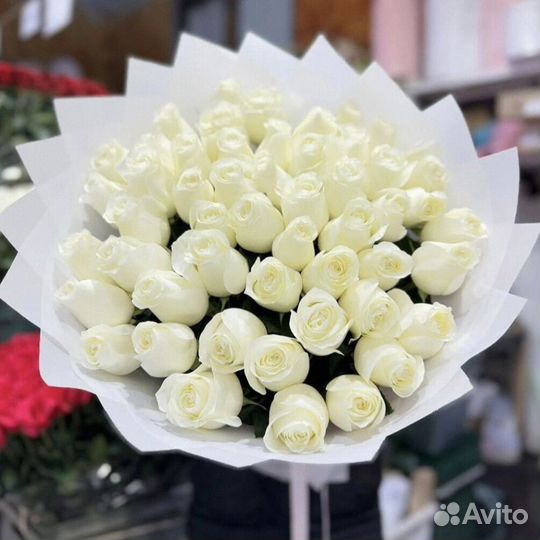 101 белая роза и 51 роза с доставкой в Пензе
