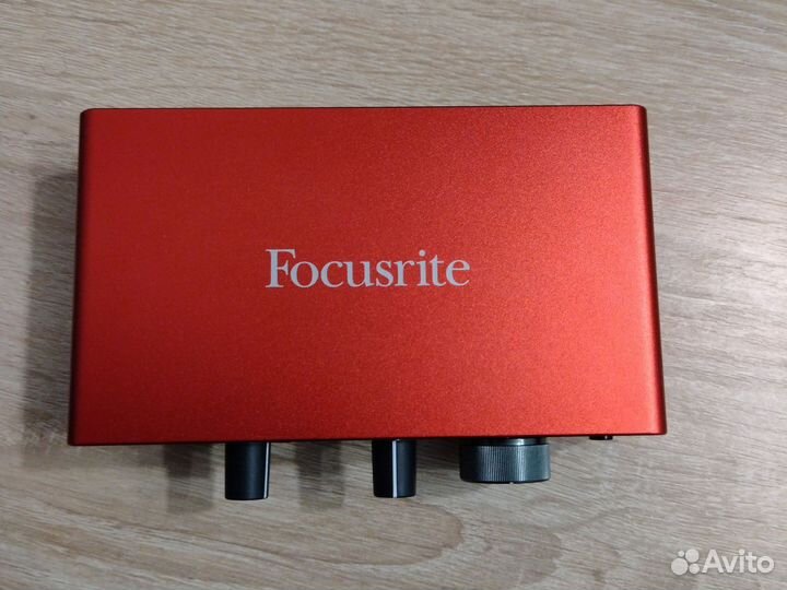 Звуковая карта Focusrite Scarlett Solo 3rd gen