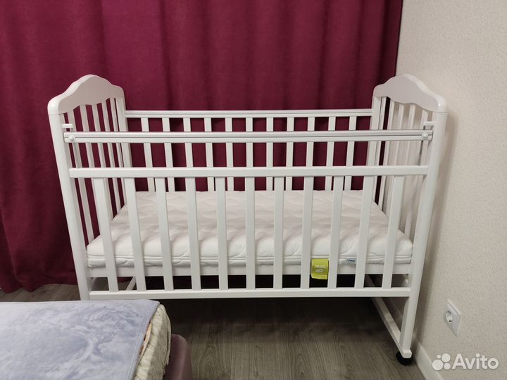 Детская кроватка качалка, Новая