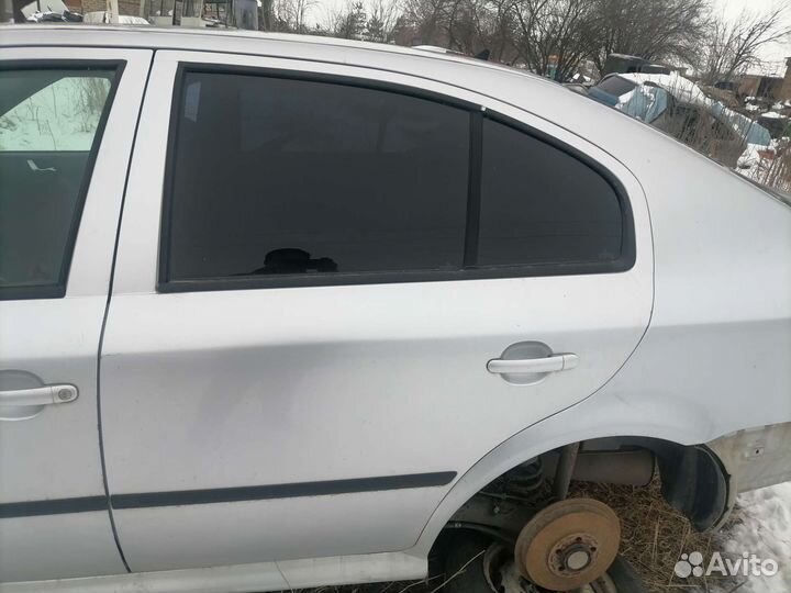 Дверь задняя шкода октавия тур