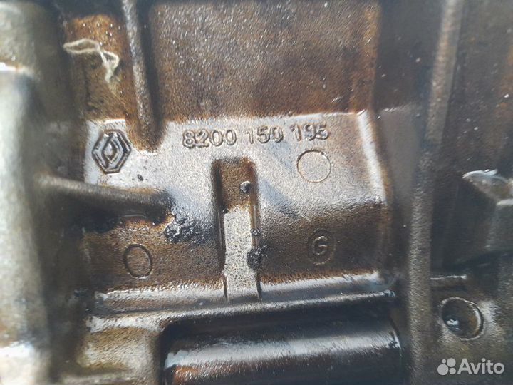 Насос масляный Renault Sandero 1.6 K4M 2010