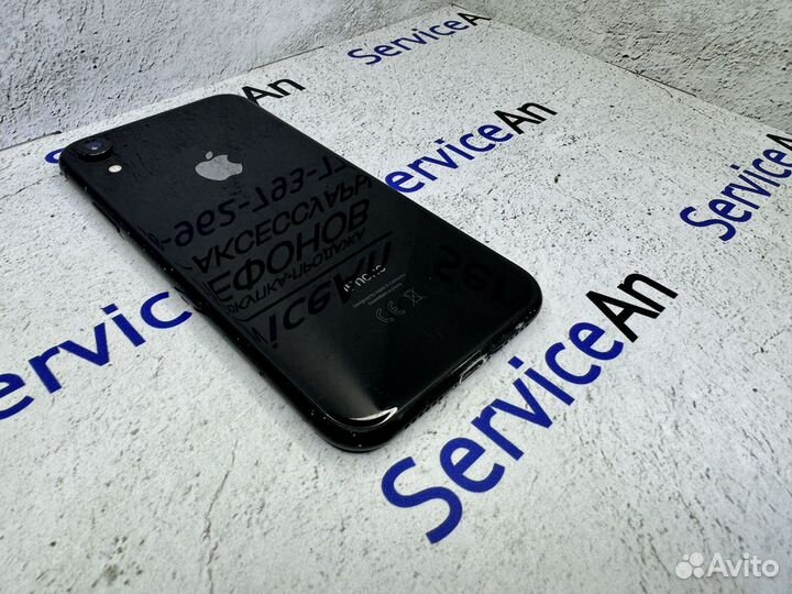 iPhone Xr, 64 ГБ