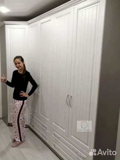 Шкаф стенка