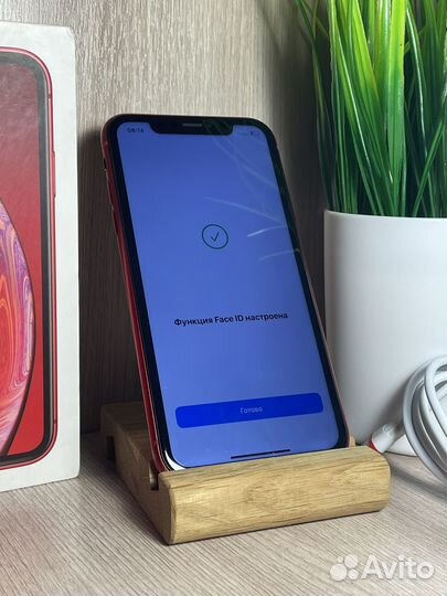 iPhone Xr, 64 ГБ
