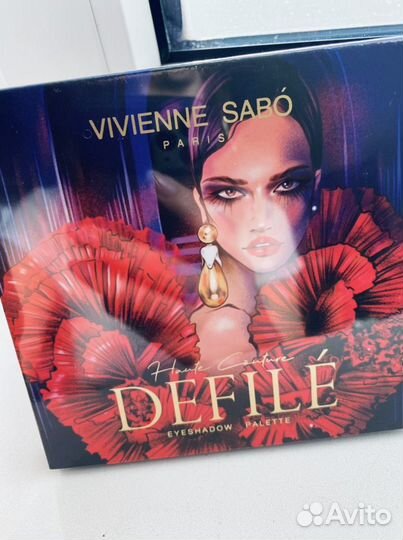 Палетка теней Haute Couture Defile Vivienne Sabo