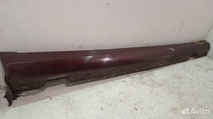 Накладка на левый порог