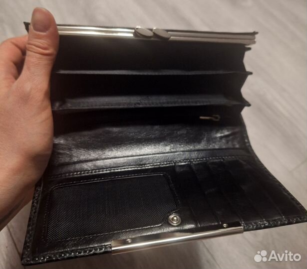 Портмоне Gilian из натуральной кожи