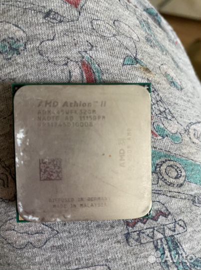 Процессор AMD Athlon II X3 445