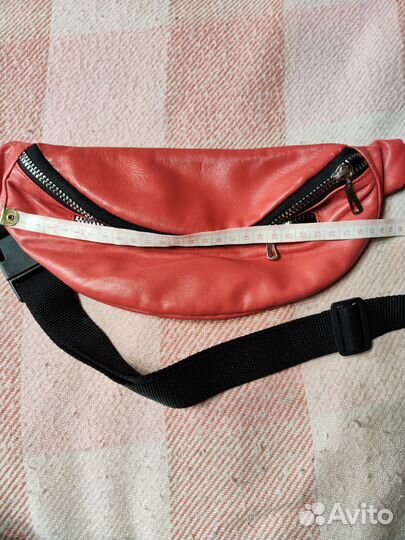 Поясная сумка кожаная